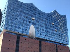 click for akureyri images