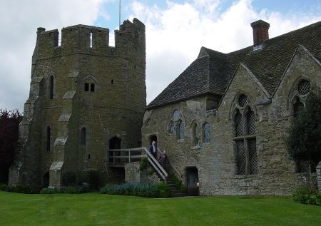 Stokesay Castle