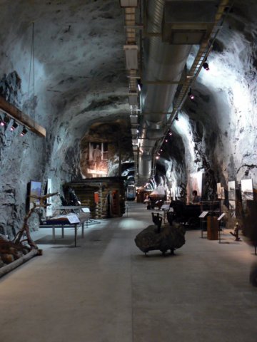thecoachdroveforabout35kilometresundergroundabout500mdown.jpg